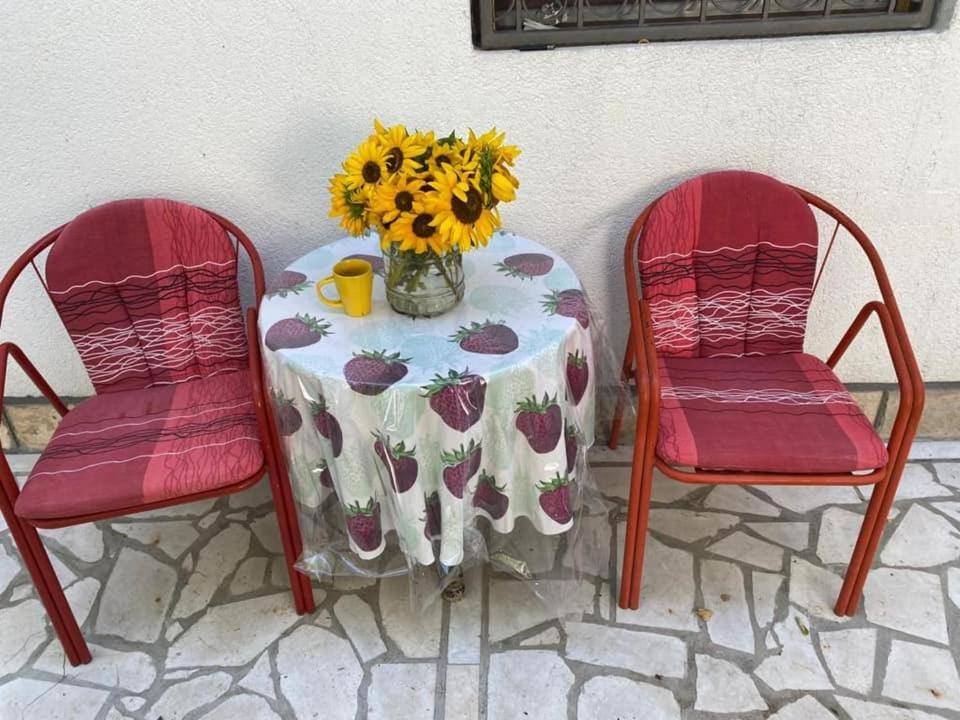 Stolac Holiday Home Sarin Most מראה חיצוני תמונה
