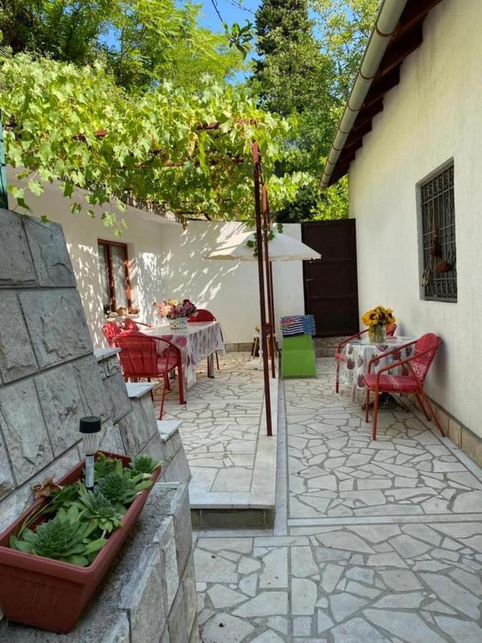 Stolac Holiday Home Sarin Most מראה חיצוני תמונה